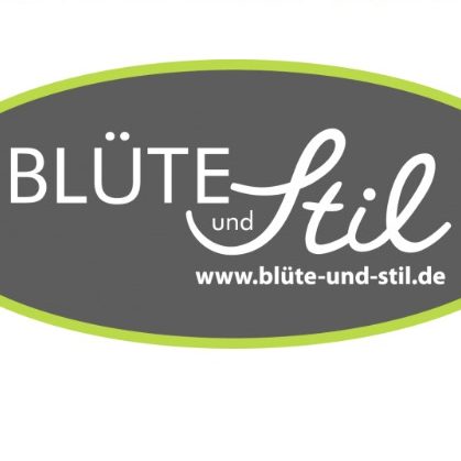 Auch das Ambiente und Blumenschmuck müssen passen bei einer freien Trauung in Schweinfurt mit freier Trauredner André Kessler